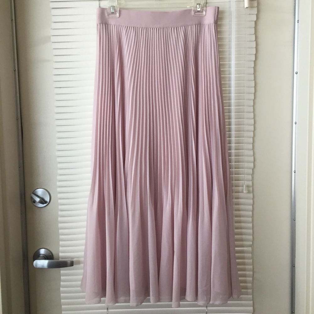 Artizia Pink Wilfred Pleated Chiffon Midi Skirt